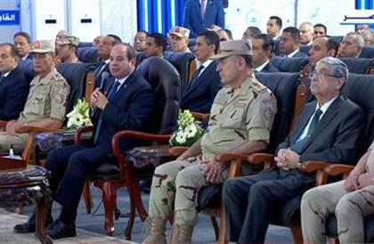 الرئيس السيسي: مصر تعتبر نقطة ومحورا رئيسيا لنقل البيانات فى العالم