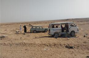 مصرع شخص وإصابة 23 أخرين في حادث تصادم بالطريق الصحراوي الغربي بأسوان 