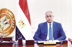 وزير العمل يُحدد أيام إجازة عيد العمال وشم النسيم للعاملين بالقطاع الخاص | المصري اليوم