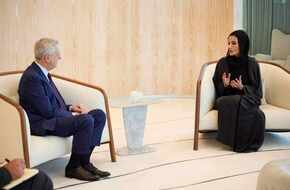 والدة أمير قطر تلتقي المفوض السامي للأمم المتحدة لشئون اللاجئين