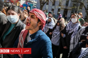 حرب غزة: اعتقال مئات الطلاب الجامعيين في الولايات المتحدة مع استمرار المظاهرات المنددة بحرب إسرائيل على القطاع - BBC News عربي