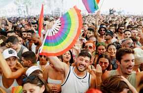 العراق تقر قانون مكافحة المثلية الجنسية.. وأمريكا: «سيضر بالنمو التجاري» | المصري اليوم