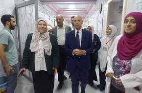 مدير المستشفيات النموذجية بوزارة الصحة تفاجئ العاملين بمستشفى أبوكبير المركزي | المصري اليوم