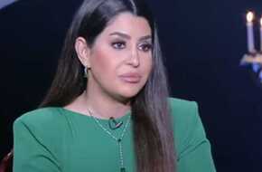 ماذا قالت آيتن عامر عن خيانة الرجل وسبب غلق تليفونها 12 ساعة يومياً؟ | المصري اليوم
