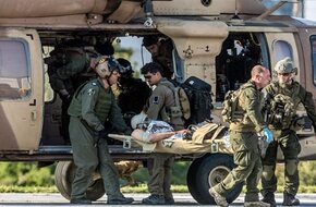 مقتل 3 جنود إسرائيليين وإصابة 11 آخرين بانفجار عبوة ناسفة في غزة