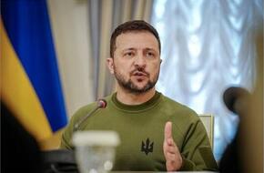 ضابط أمريكي يكشف ما يخفيه زيلينسكي عن الأوكرانيين
