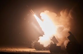 كوريا الشمالية تدين تزويد أوكرانيا بصواريخ ATACMS الأمريكية