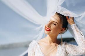 كيفية الحفاظ على مكياج العروس مع حر الصيف؟