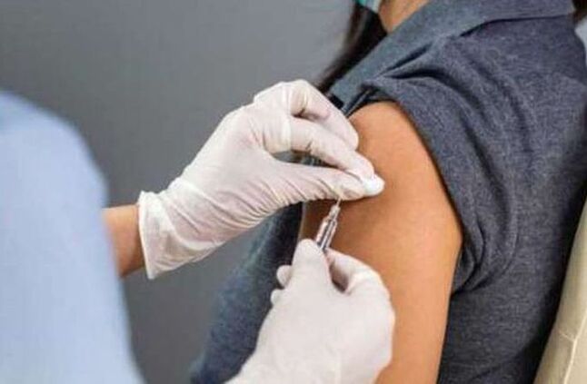 مفاجأة صادمة.. جميع تطعيمات كورونا لها أعراض جانبية ورفع ضدها قضايا | أهل مصر