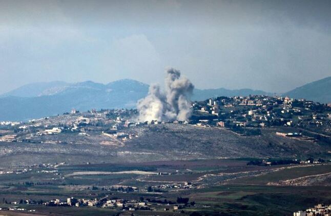 طيران الاحتلال الإسرائيلي يشن غارات على مختلف بلدات جنوب لبنان