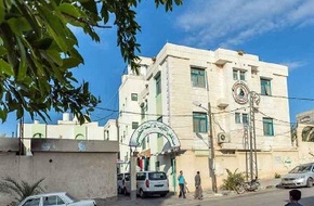 المستشفى الكويتي برفح‎ : ‎المستشفيات تعج بالمرضى.. ولا يتوفر أدنى مقومات الرعاية الأولية