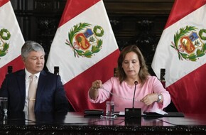 القبض على شقيق رئيسة بيرو في تحقيق يتعلق بفساد حكومي