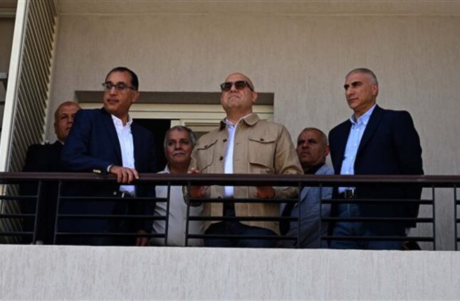 رئيس الوزراء يتفقد وحدات «سكن لكل المصريين» بالعاشر من رمضان 