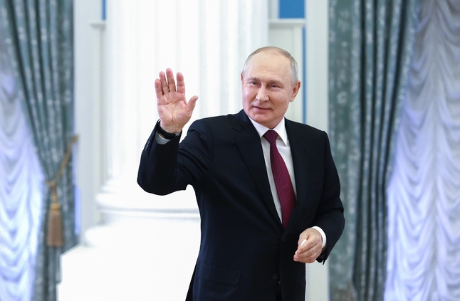 بوتين يقدم ترشيحاته لوزراء الحكومة الجديدة ورؤساء الأجهزة الأمنية لمجلس الاتحاد