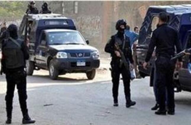 مصرع 3 عناصر إجرامية عقب تبادل إطلاق النار مع قوات الشرطة فى أسيوط
