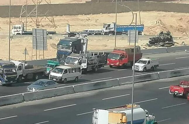 إصابة شخصين إثر حادث تصادم 3 سيارات بدائري المعادي | أهل مصر