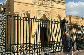 «وحشتينا يا أم العواجز».. «الوطن» ترصد فرحة مريدي السيدة زينب بعد افتتاح المسجد