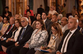 وزيرة الهجرة تشكر رئيس تحرير «الوطن» على دور الجريدة في ترسيخ الهوية المصرية والعربية