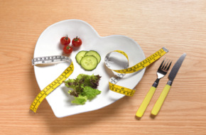 "إدارة السعرات الحرارية".. تعديلات بسيطة على وجبات الطعام لتنظيم الوزن