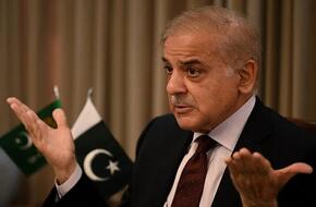 رئيس وزراء باكستان يصدر تعليمات بخصخصة جميع شركات الدولة عدا الاستراتيجية
