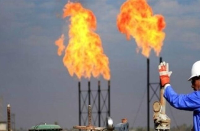 بلومبرج: انخفاض عدد ناقلات الغاز الطبيعي المسال العابرة للبحر الأحمر إلى صفر