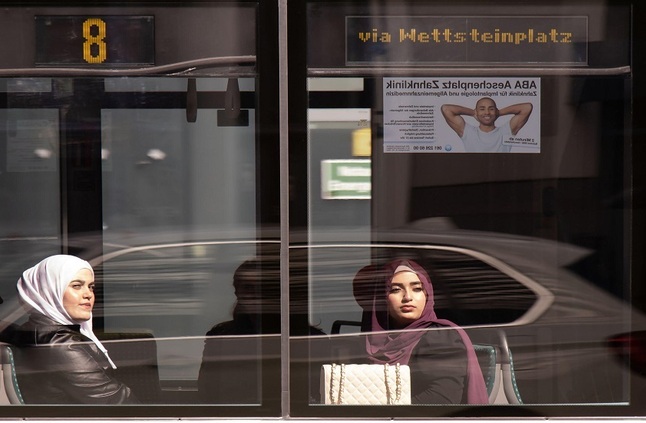 المحكمة الأوروبية لحقوق الإنسان تصدر قرارها بعد منع 3 تلميذات من ارتداء الحجاب في مدرسة بلجيكية
