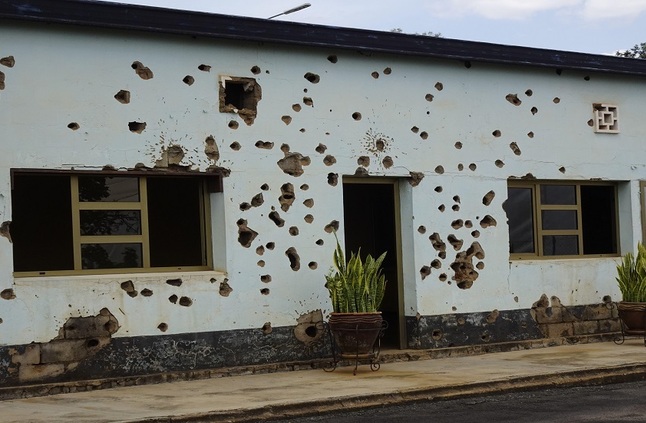 هجوم بقنبلة على مسجد في نيجيريا يخلف 8 قتلى والشرطة تكشف الدافع