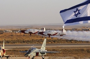 "واينت": سقوط صاروخ بالخطأ من مقاتلة حربية إسرائيلية على مستوطنة بغلاف غزة