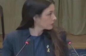 موقف مُحرج لممثلة إسرائيل على الهواء أمام محكمة العدل الدولية (فيديو)