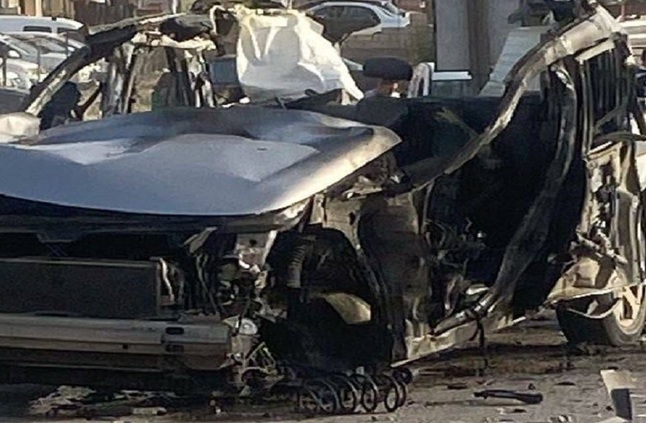 مقتل شخص وإصابة آخر في استهداف مسيرة إسرائيلية لسيارة على الحدود اللبنانية السورية (فيديو+صور)