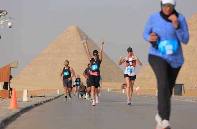 السفارة الروسية تنظم «ماراثون» للجري بمحيط الأهرامات | المصري اليوم