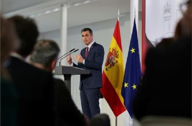 اتهامات «مهينة» تهز العلاقات الدبلوماسية بين إسبانيا والأرجنتين