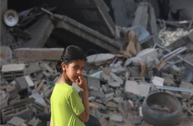 حكومة غزة: الاحتلال يواصل استباحة كل مقومات الحياة بالقطاع