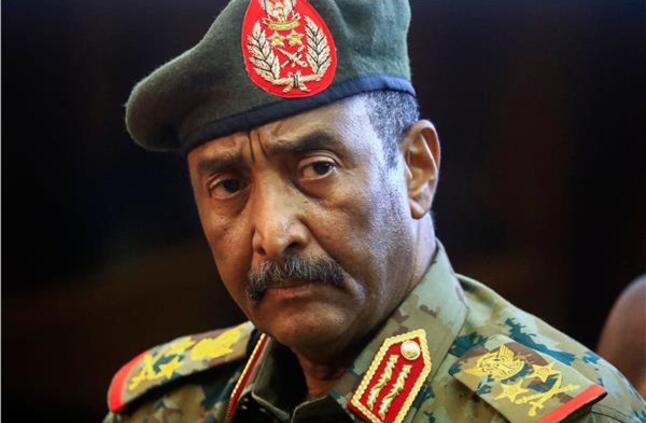 وفاة نجل قائد الجيش السوداني بعد تعرضه لحادث سير في تركيا