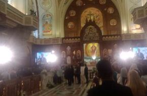 بدء قداس عيد القيامة برئاسة البابا تواضروس في الكاتدرائية المرقسية