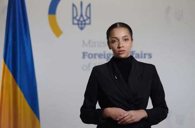 لأول مرة في التاريخ.. المتحدثة الدبلوماسية لخارجية أوكرانيا مّولدة بالذكاء الاصطناعي | المصري اليوم