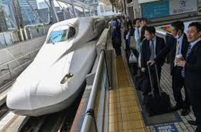 اضطراب حركة القطارات في غرب اليابان بعد العثور على أغراض مشتبه بها
