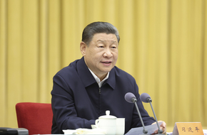 شي جين بينغ يعلن عزم الصين العمل مع فرنسا على تسوية الأزمة الأوكرانية