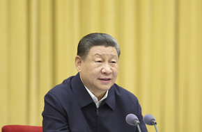 الرئيس الصيني يعلن عزم &quot;بكين&quot; العمل مع فرنسا والمجتمع الدولي لتسوية الأزمة الأوكرانية