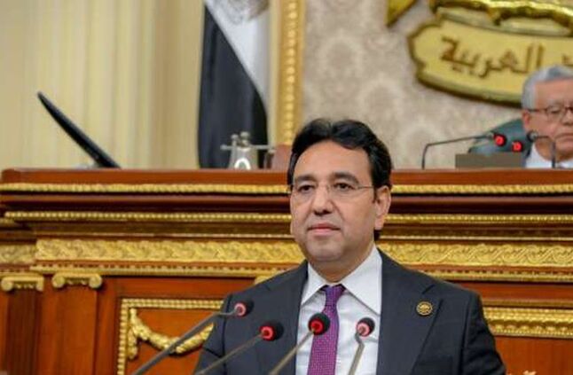 برلماني يطالب بإطلاق مبادرة لتعزيز وعي المصريين بالذكاء الاصطناعي والاستفادة