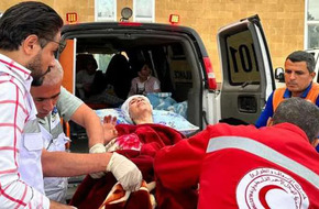 مصابة فلسطينية تشكر مصر من مستشفى عين شمس: «مصر أم الدنيا وتحملتنا كتير»