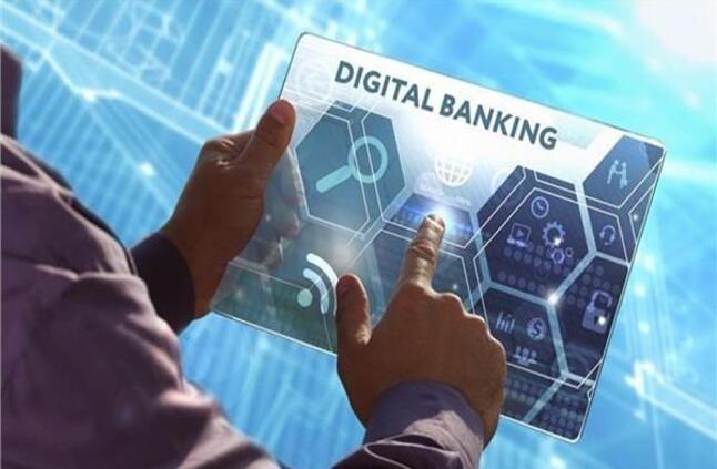 مصرفيون وخبراء تمويل: البنوك الرقمية تعزز المنافسة وتدعم الشمول المالي