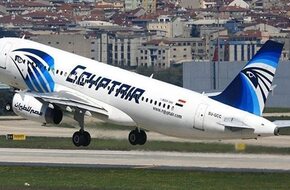 مصر للطيران تفاجئ عملائها بتخفيض أسعار التذاكر النصف