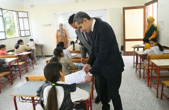 محافظ الغربية: 981902 يؤدون الامتحانات في 2705 مدرسة  | أهل مصر