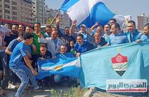 جماهير المحلة تحتشد لدعم الغزل في مباراة الصعود للدوري ضد بروكسي (صور) | المصري اليوم