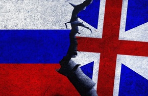 السفارة الروسية لدى لندن: الإجراءات البريطانية لن تمر دون رد مناسب