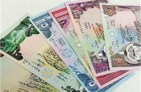 الدينار الكويتى بـ 154.28 جنيهاً ..أسعار العملات بالبنوك المصرية اليوم