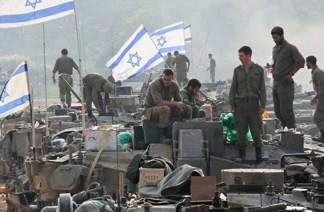 مسؤول إسرائيلي يكشف تأثير تعليق الأسلحة الأميركية
