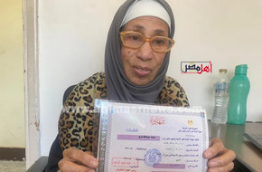 الحاجة «حياة» حصلت على شهادة محو الأمية في عمر الـ 82 عامًا ببورسعيد: قررت أتعلم عشان أكتب القرآن | أهل مصر