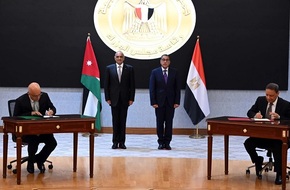 رئيسا وزراء مصر والأردن يوقعان محضر اجتماعات الدورة الـ32 للجنة العليا المصرية الأردنية المُشتركة